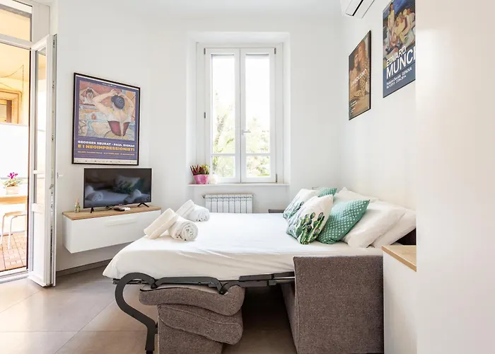 Urban Nest Apartments